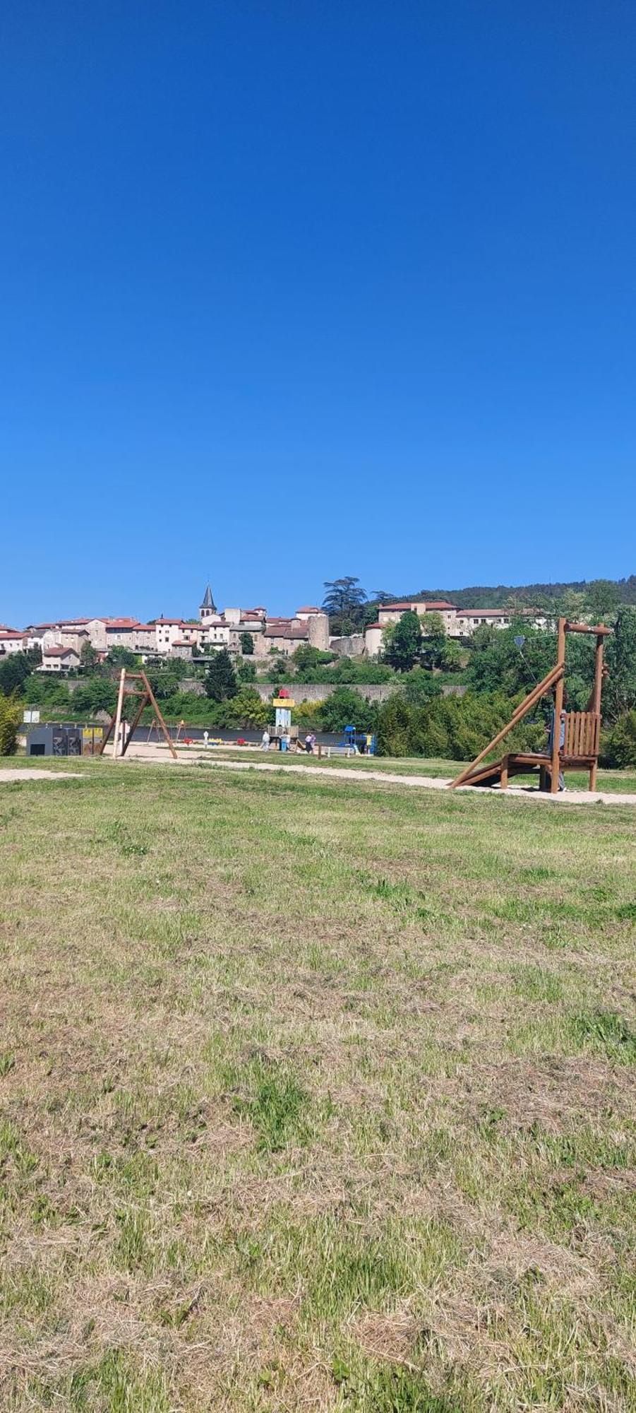فيلا Le Pat' Toit A La Traboule Aurec-Sur-Loire المظهر الخارجي الصورة